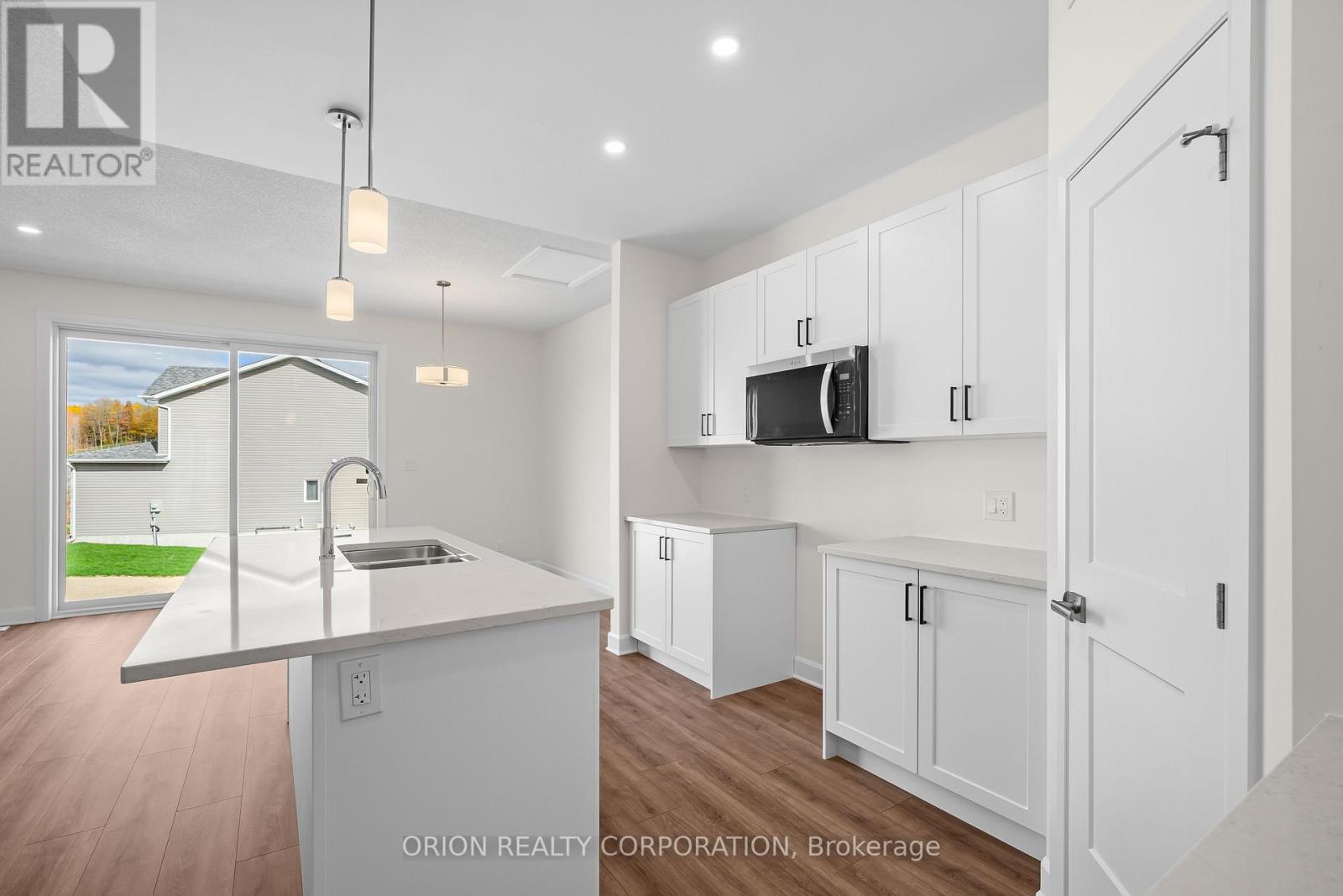 232 Dockside Drive, Kingston, Ontario  K7K 0J1 - Photo 11 - X12701230