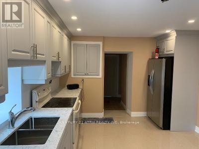 Main Floor - 299 Welsh Street, Peterborough, Ontario  K9H 1K8 - Photo 5 - X12701260