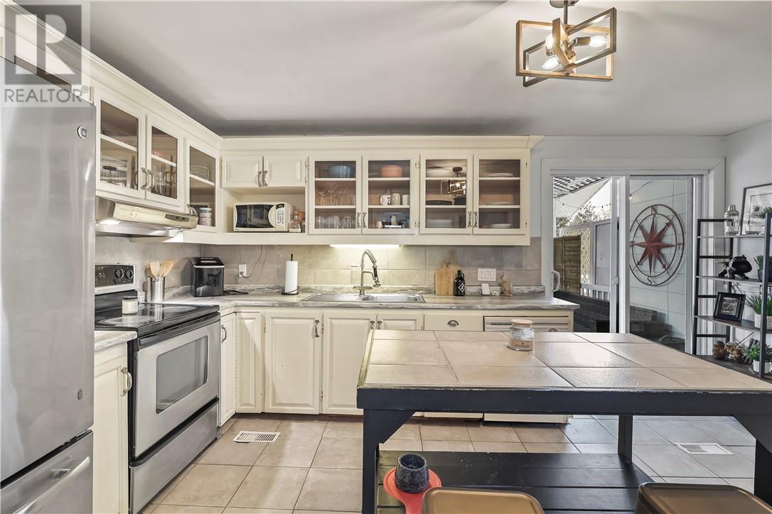 11 Cherry Lane, Little Current, Ontario  P0P 1K0 - Photo 25 - 2126098