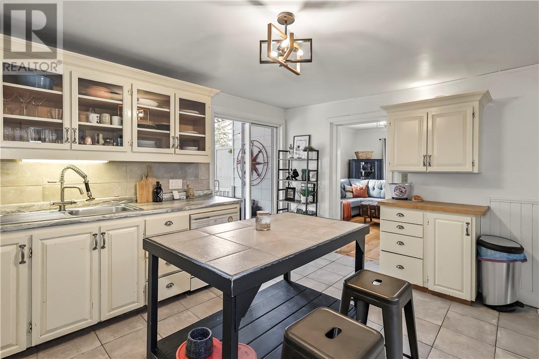 11 Cherry Lane, Little Current, Ontario  P0P 1K0 - Photo 24 - 2126098