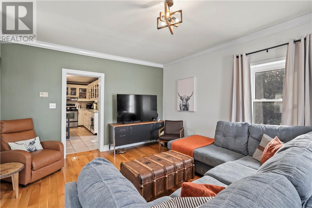 11 Cherry Lane, Little Current, Ontario  P0P 1K0 - Photo 12 - 2126098