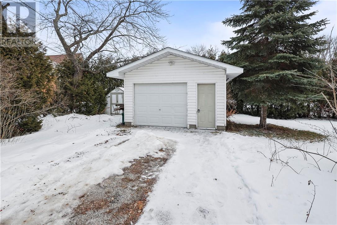 11 Cherry Lane, Little Current, Ontario  P0P 1K0 - Photo 5 - 2126098