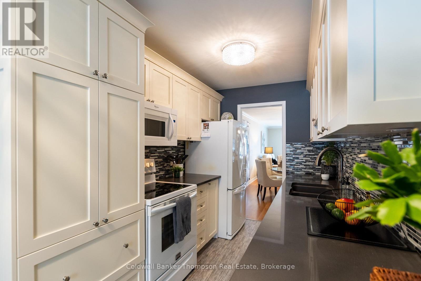 2 - 44 King William Street, Huntsville, Ontario  P1H 1G3 - Photo 14 - X12701364