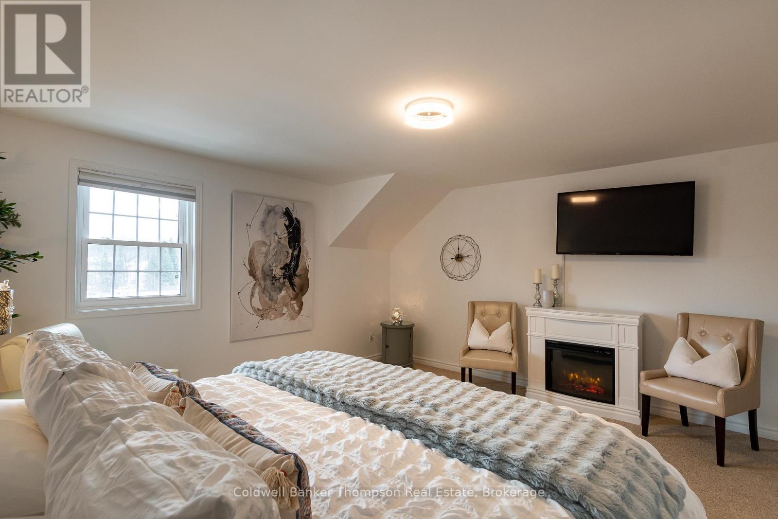 2 - 44 King William Street, Huntsville, Ontario  P1H 1G3 - Photo 19 - X12701364