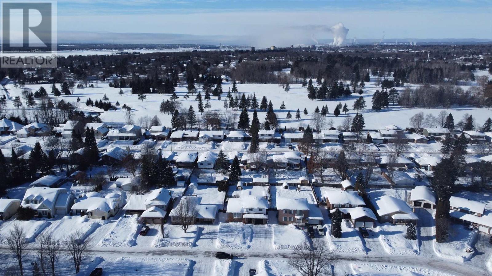 121 Centennial Ave, Sault Ste. Marie, Ontario  P6A 5B2 - Photo 48 - SM260092