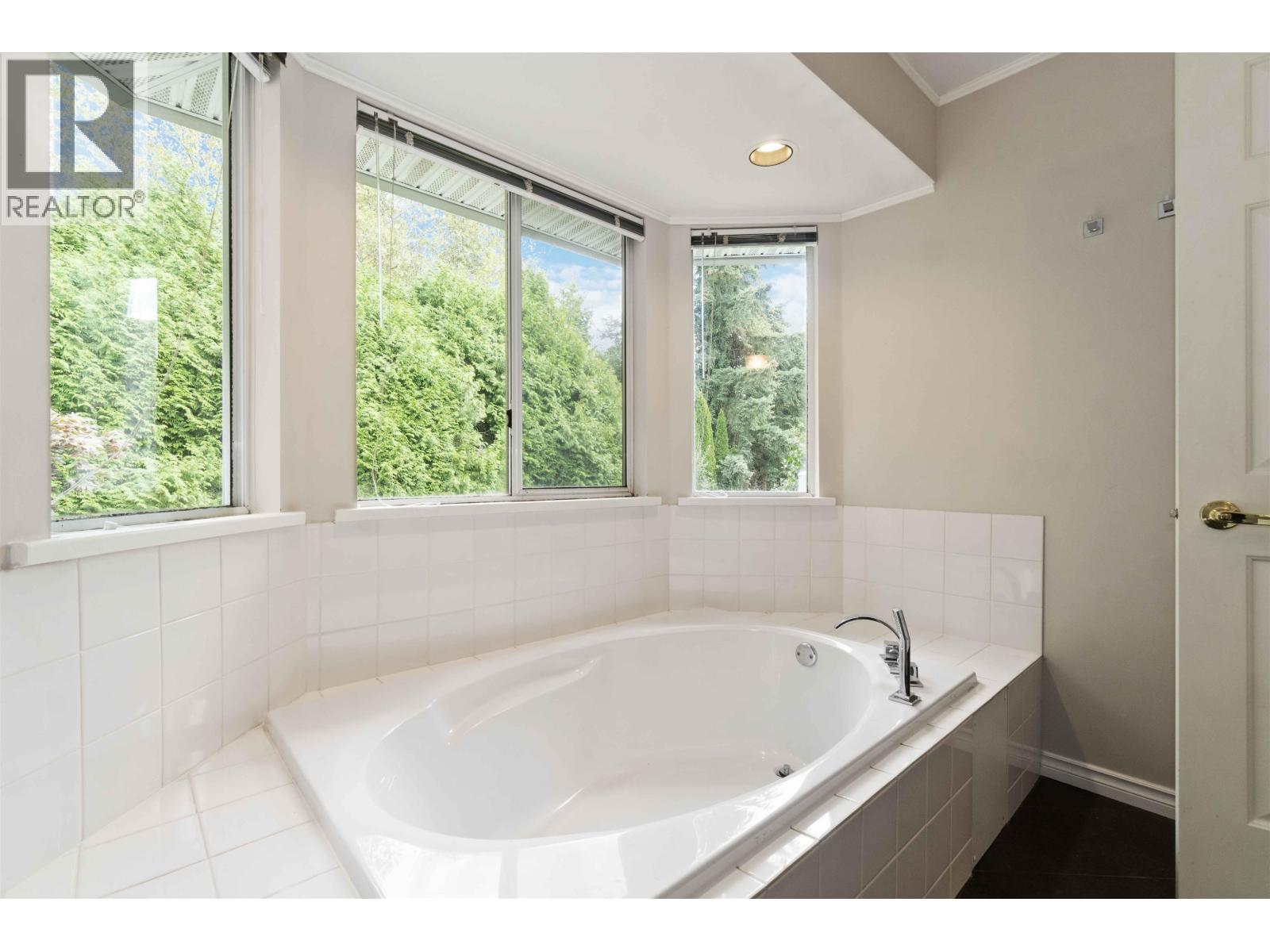 1412 Magnolia Place, Coquitlam, British Columbia  V3H 4S8 - Photo 23 - R3035686