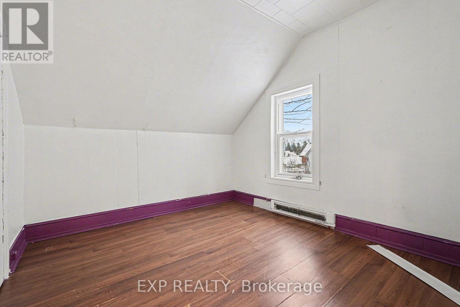 294 Moffatt Street, Carleton Place, Ontario  K7C 3L4 - Photo 13 - X12701372