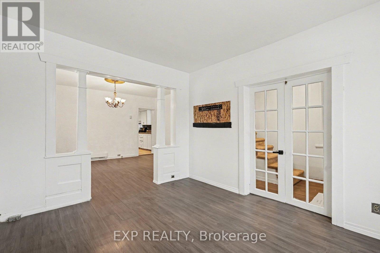 294 Moffatt Street, Carleton Place, Ontario  K7C 3L4 - Photo 6 - X12701372