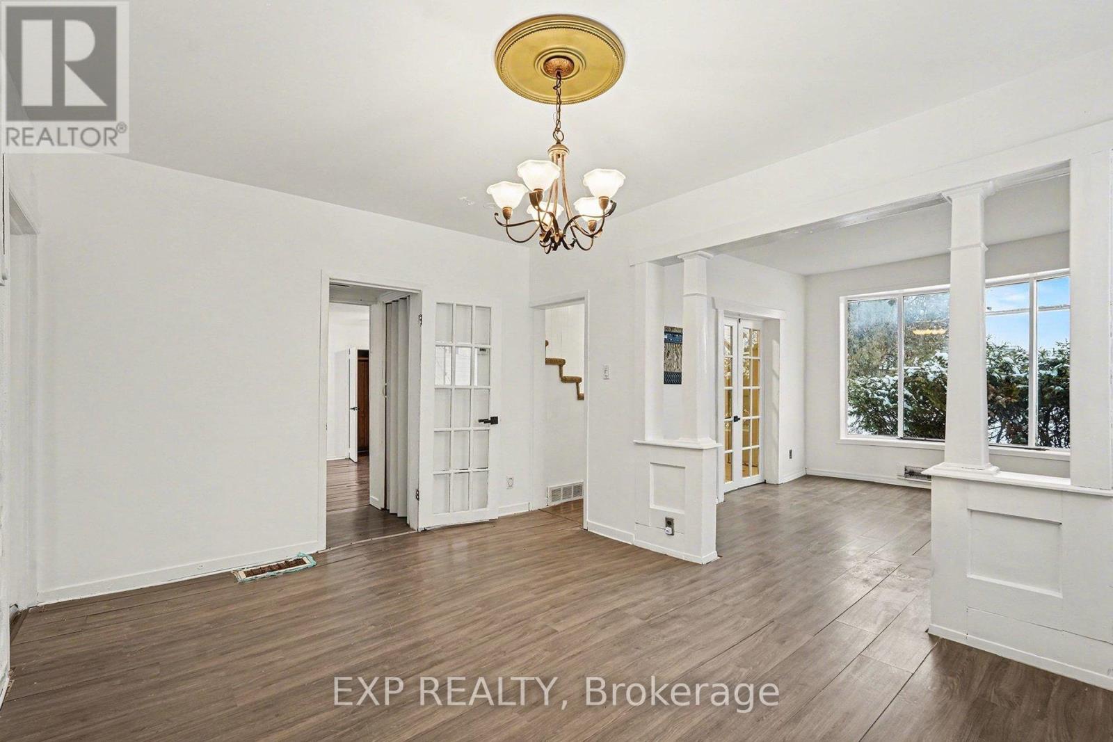 294 Moffatt Street, Carleton Place, Ontario  K7C 3L4 - Photo 7 - X12701372