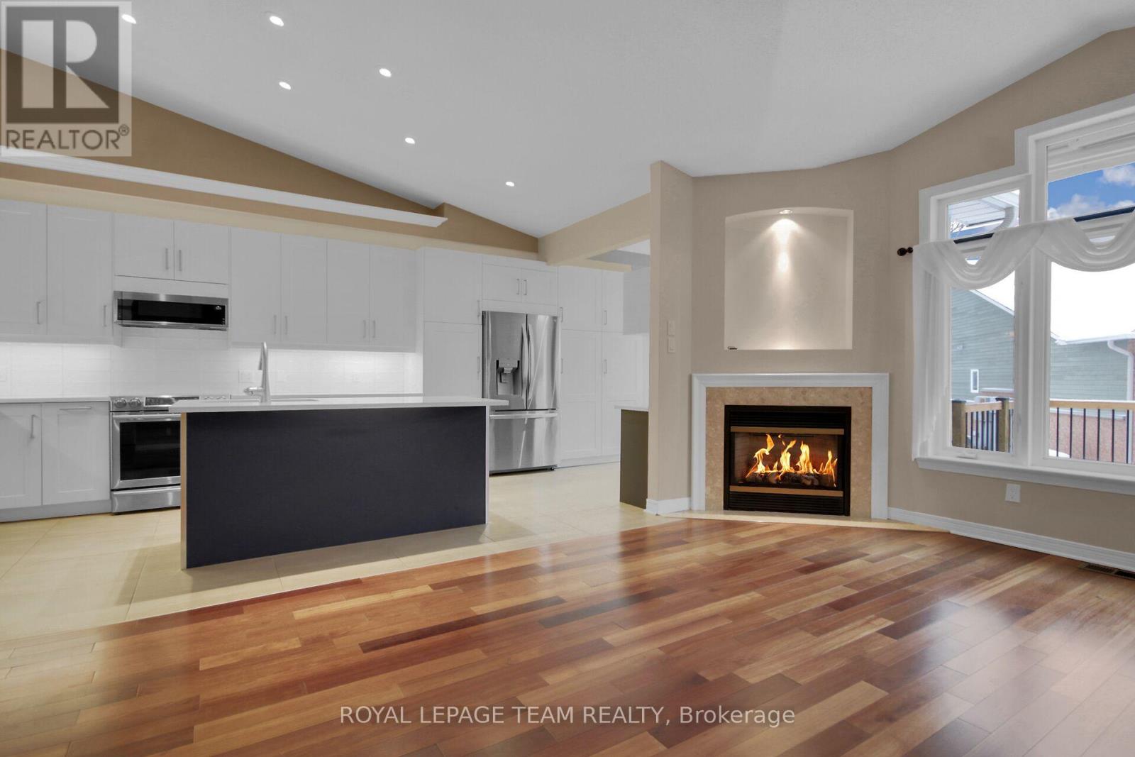 36 Sable Run Drive, Ottawa, Ontario  K2S 1W8 - Photo 17 - X12701396