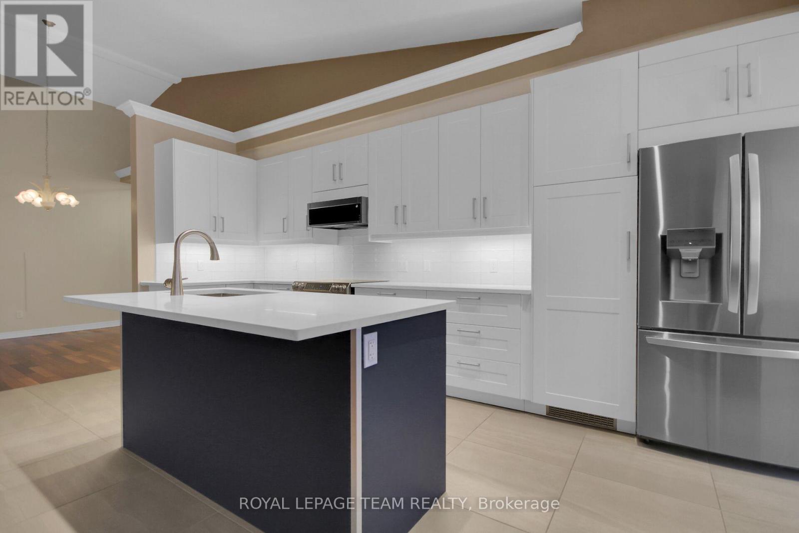 36 Sable Run Drive, Ottawa, Ontario  K2S 1W8 - Photo 19 - X12701396