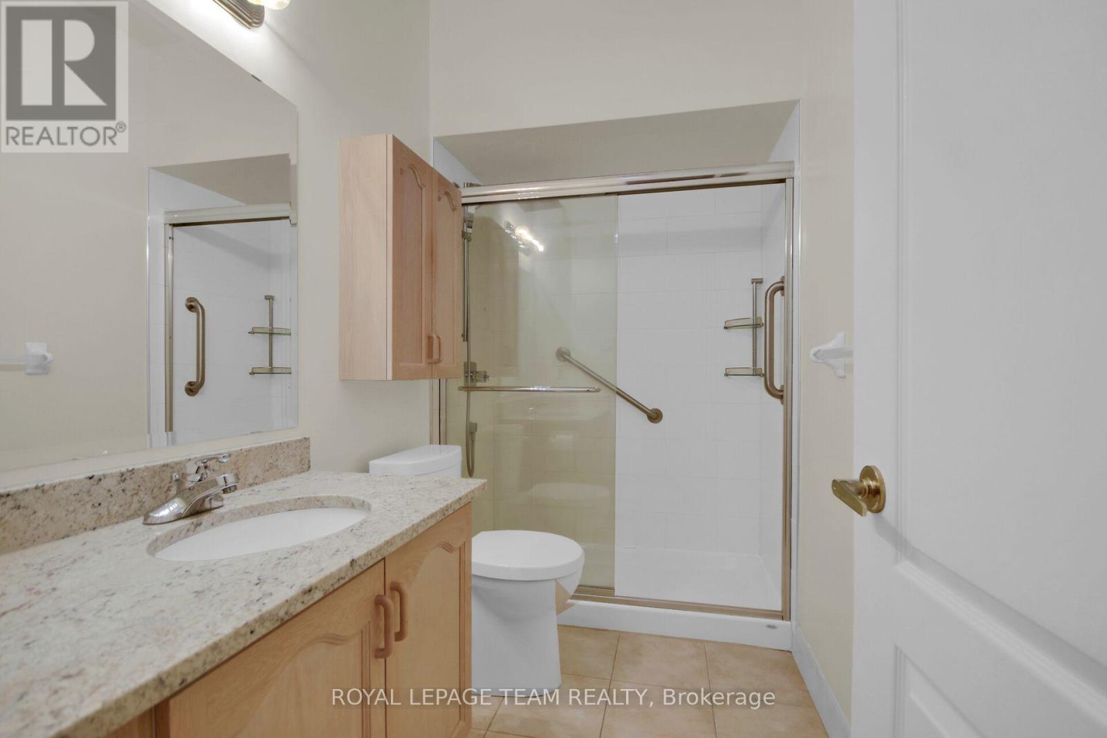 36 Sable Run Drive, Ottawa, Ontario  K2S 1W8 - Photo 7 - X12701396