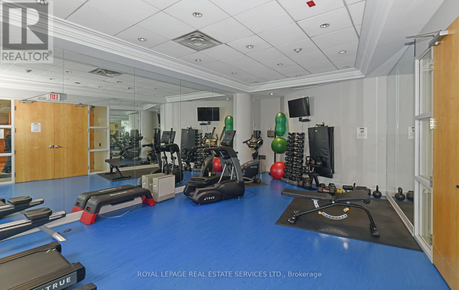 205 - 1001 Roselawn Avenue, Toronto, Ontario  M6B 4M4 - Photo 25 - W12697934