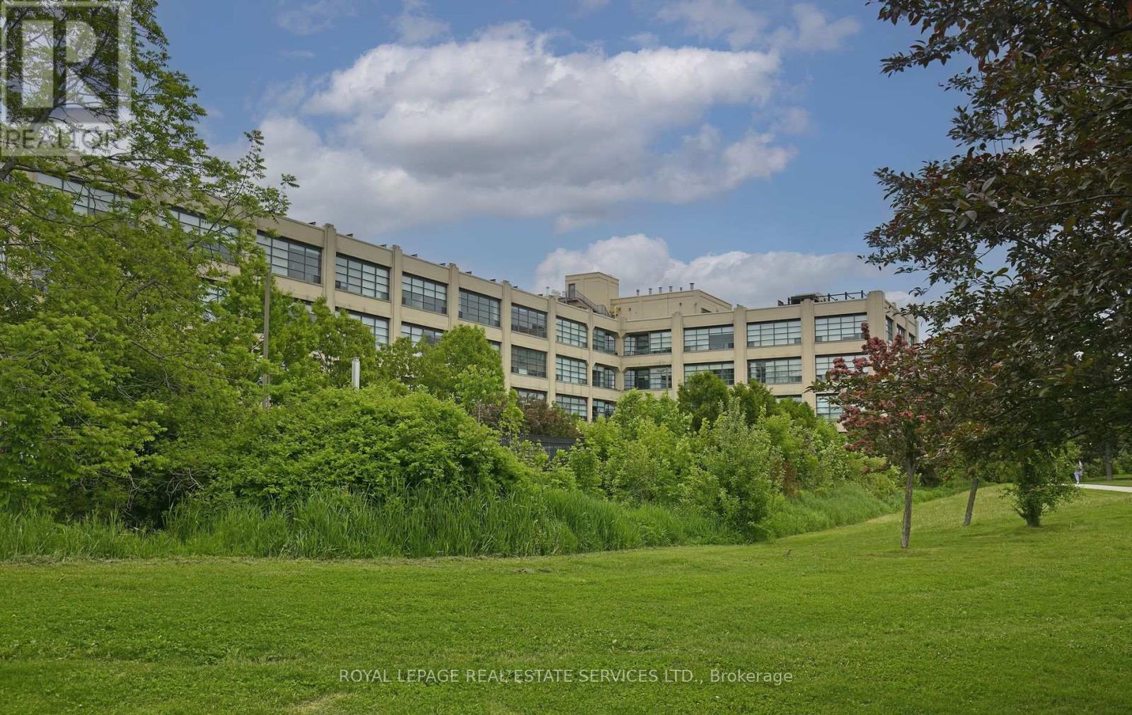 205 - 1001 Roselawn Avenue, Toronto, Ontario  M6B 4M4 - Photo 31 - W12697934