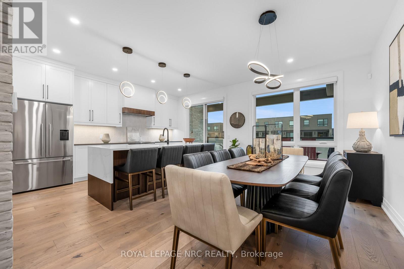 88 Moody Street, Pelham, Ontario  L3E 0B3 - Photo 11 - X12701346