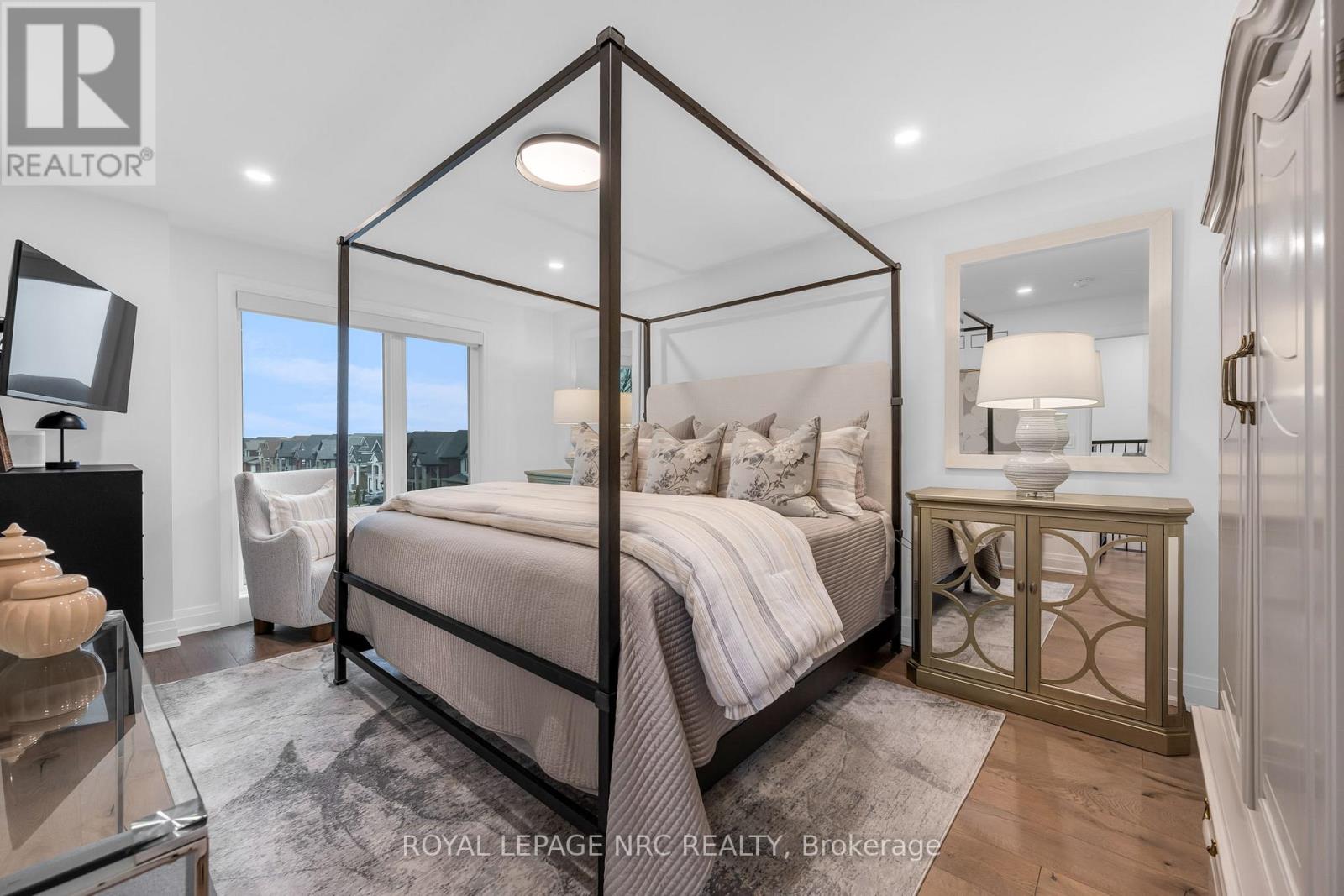 88 Moody Street, Pelham, Ontario  L3E 0B3 - Photo 25 - X12701346