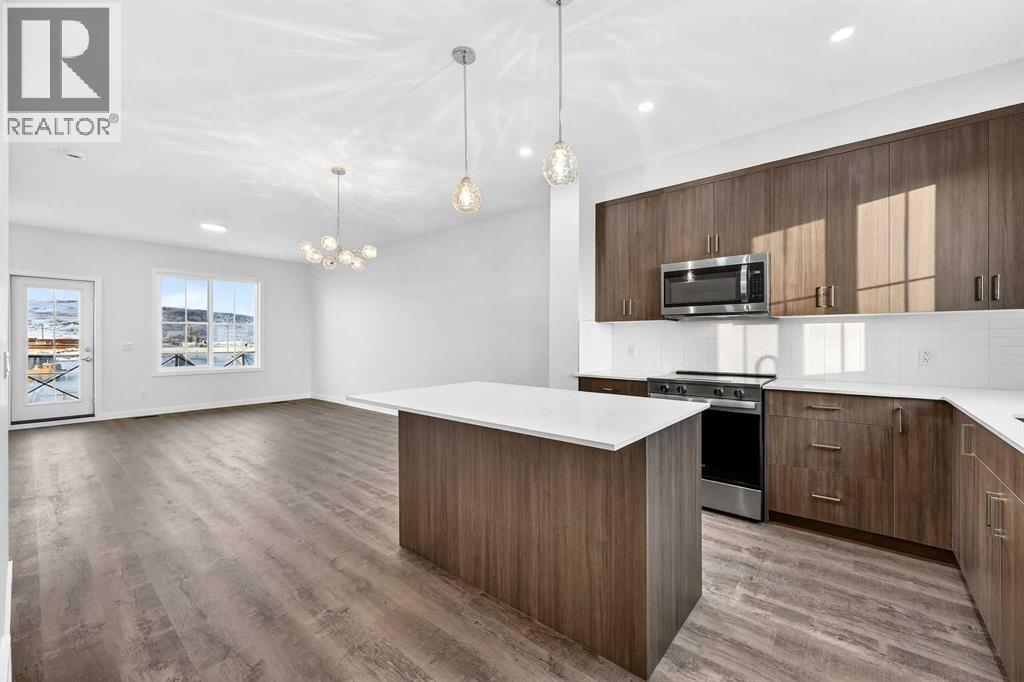 92 Creekside Drive Sw, Calgary, Alberta  T2X 6E2 - Photo 16 - A2279434