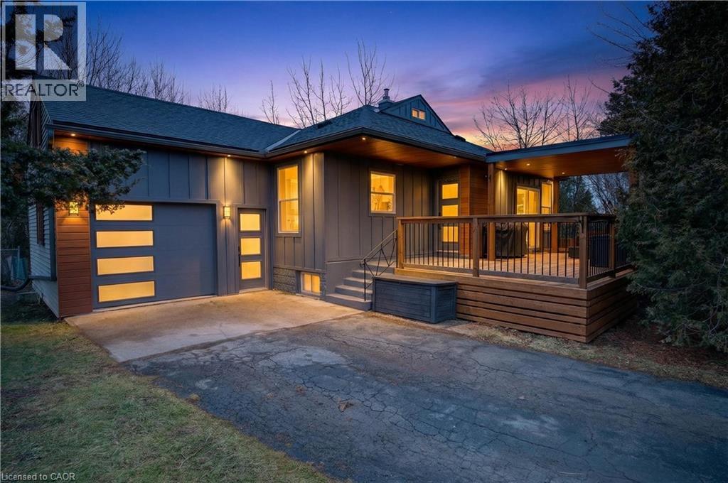 486 East 38th Street, Hamilton, Ontario  L8V 4G8 - Photo 2 - 40798916