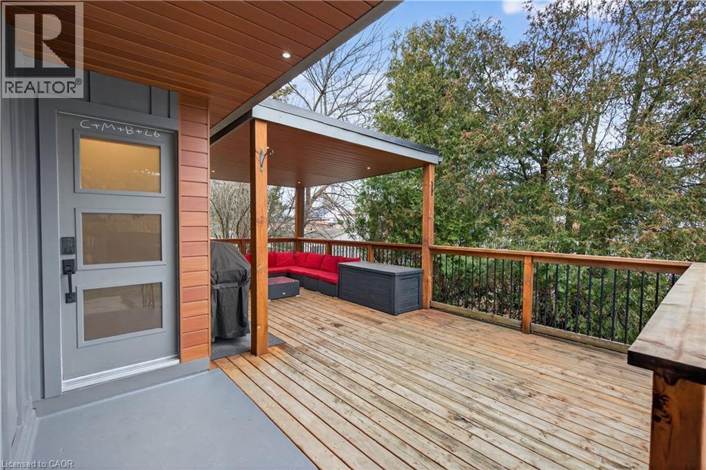 486 East 38th Street, Hamilton, Ontario  L8V 4G8 - Photo 4 - 40798916