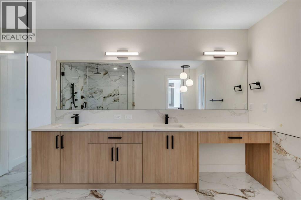 35 North Bridges Glen, Langdon, Alberta  T0J 1X3 - Photo 22 - A2274359