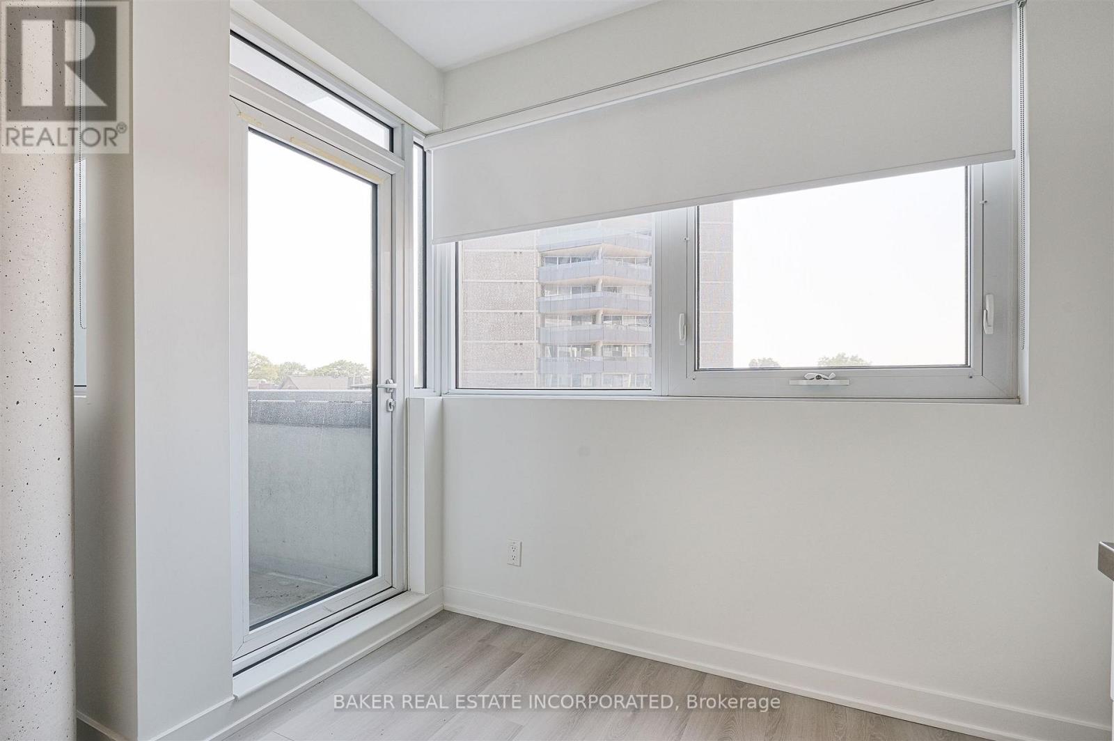 219 - 501 St Clair Avenue W, Toronto, Ontario  M5P 0A2 - Photo 14 - C12701370