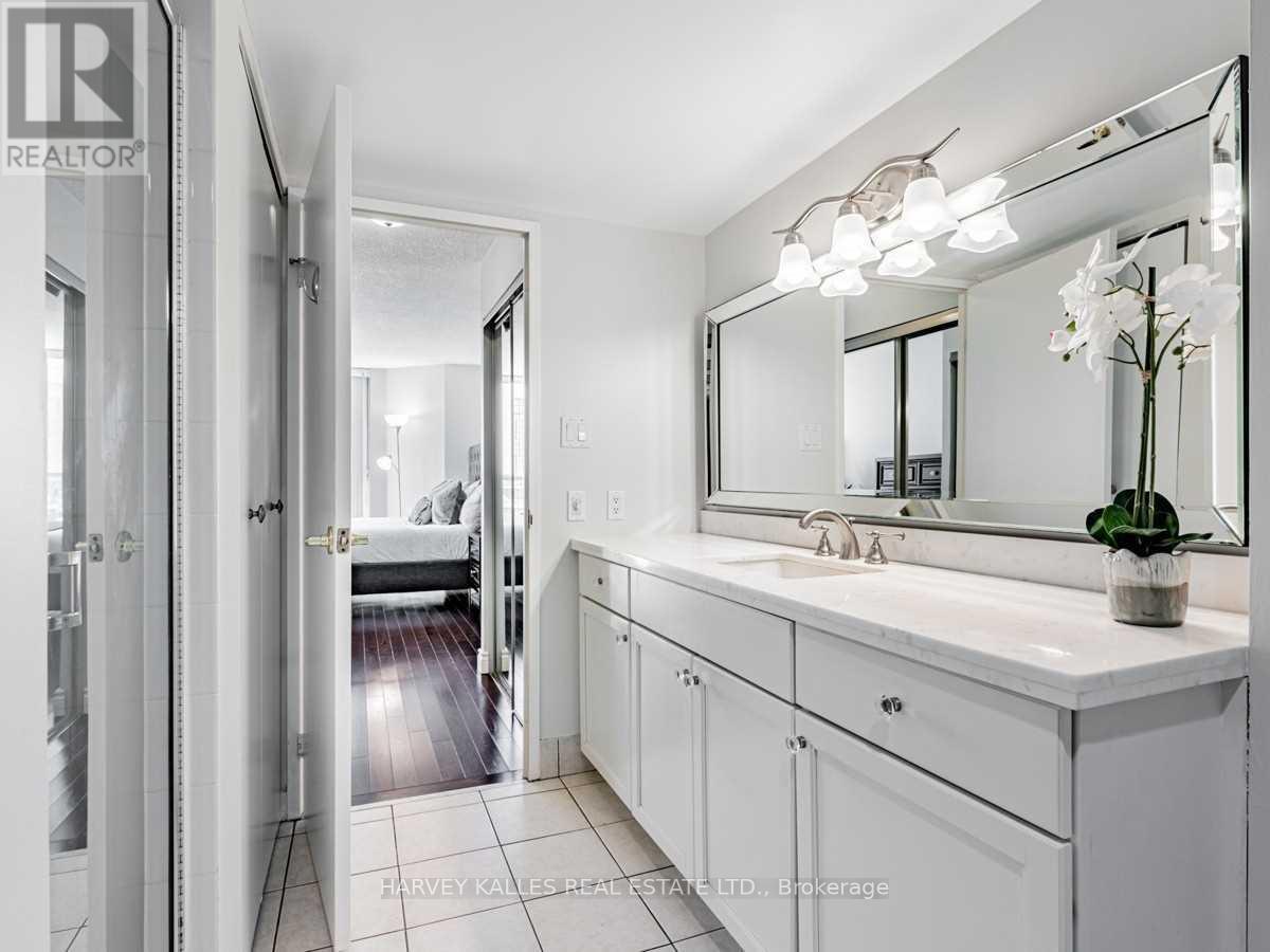 2707 - 44 St Joseph Street, Toronto, Ontario  M4Y 2W4 - Photo 14 - C12701390