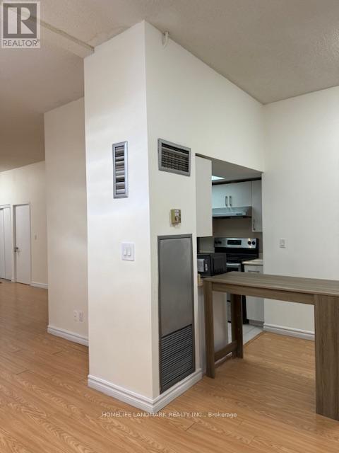 106 - 80 Alton Towers Circle, Toronto, Ontario  M1V 5E8 - Photo 5 - E12701382