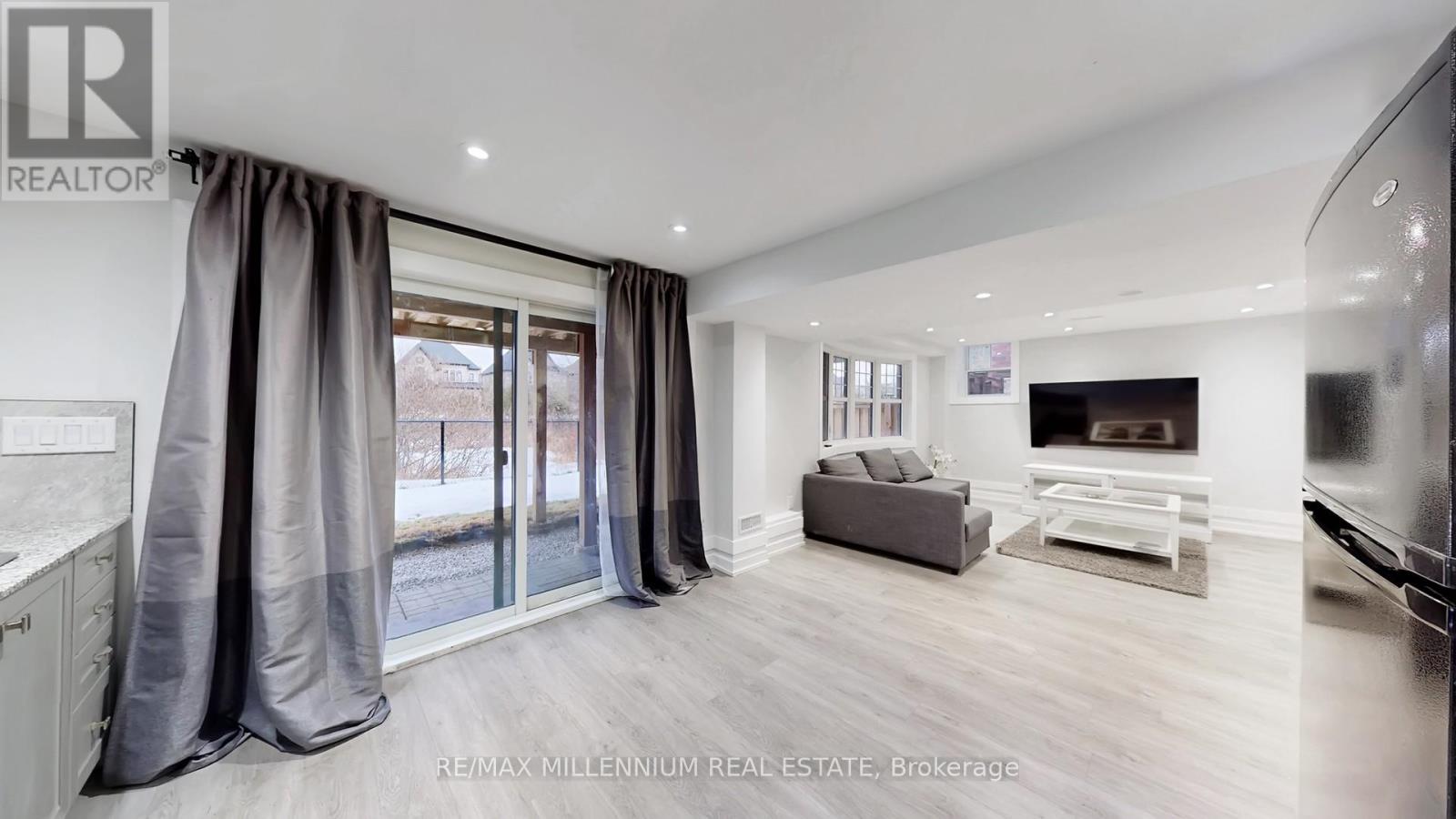 125 Cranbrook Crescent, Vaughan, Ontario  L4H 4G9 - Photo 35 - N12698552