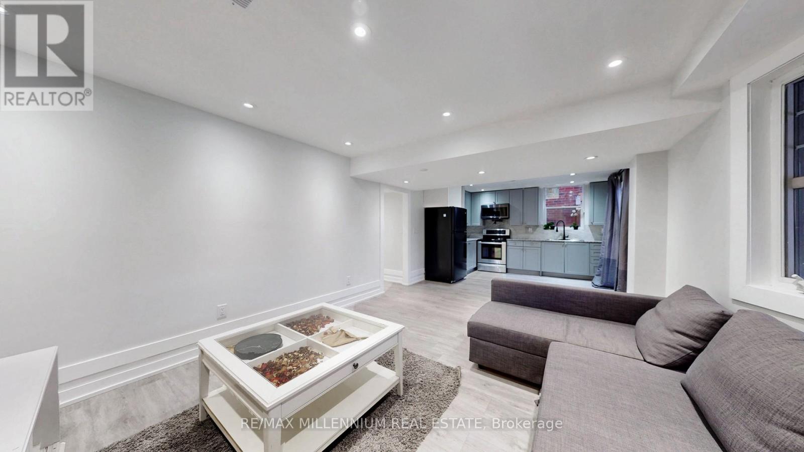 125 Cranbrook Crescent, Vaughan, Ontario  L4H 4G9 - Photo 33 - N12698552