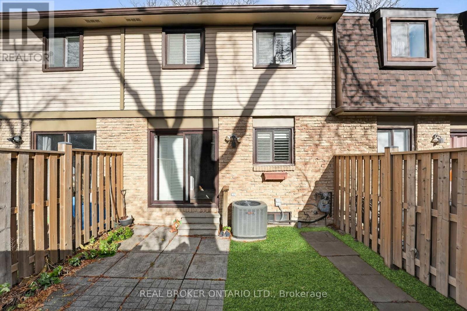 47 - 105 Hansen Road N, Brampton, Ontario  L6V 3C9 - Photo 25 - W12681648