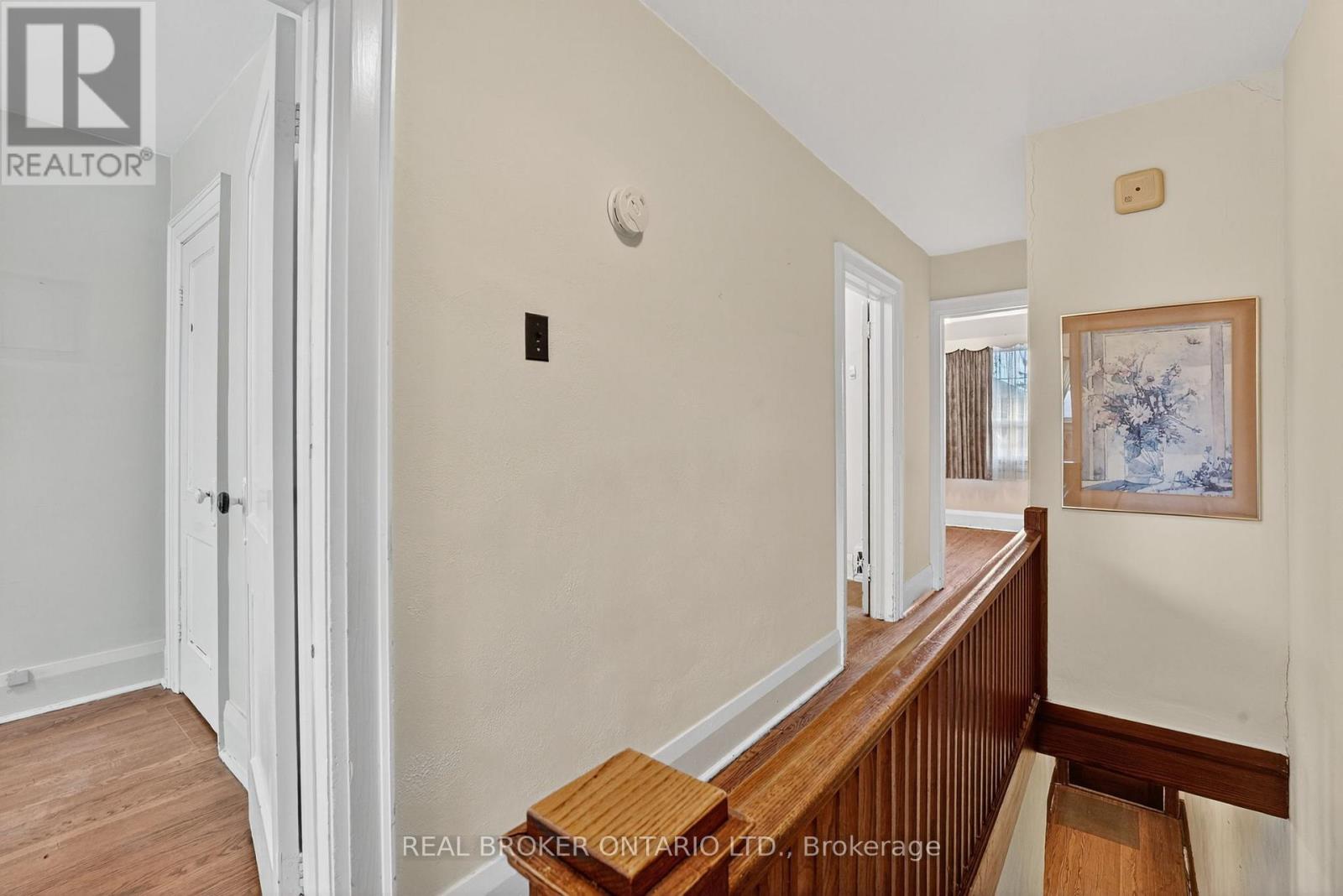 648 Willard Avenue, Toronto, Ontario  M6S 3S4 - Photo 18 - W12682330