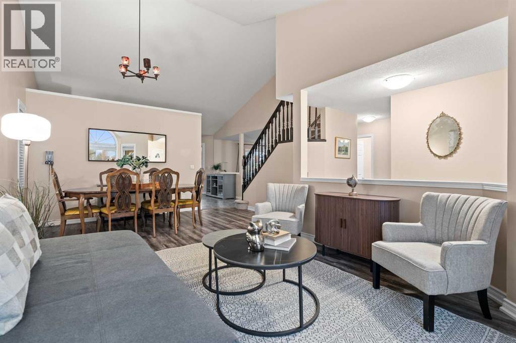 43 Sunset Crescent, Okotoks, Alberta  T1S 1P3 - Photo 7 - A2267944