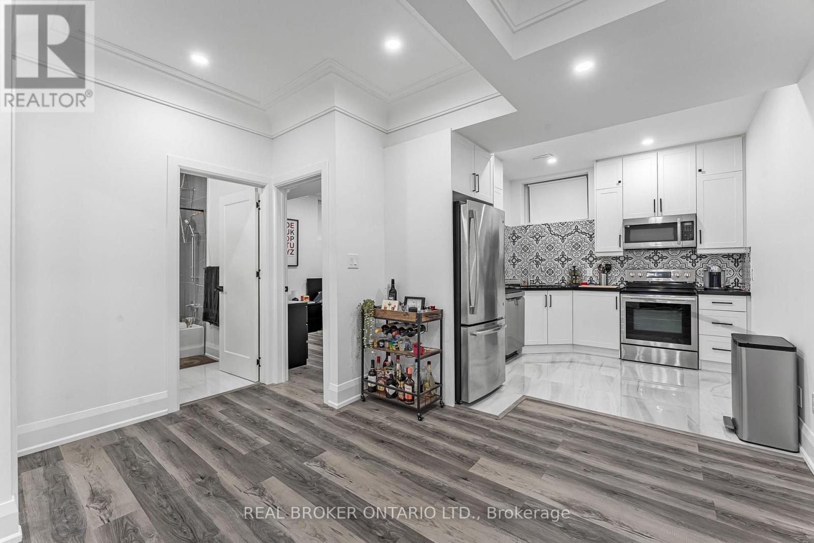 Bsmt - 330 Maple Avenue, Halton Hills, Ontario  L7G 1X1 - Photo 10 - W12692570