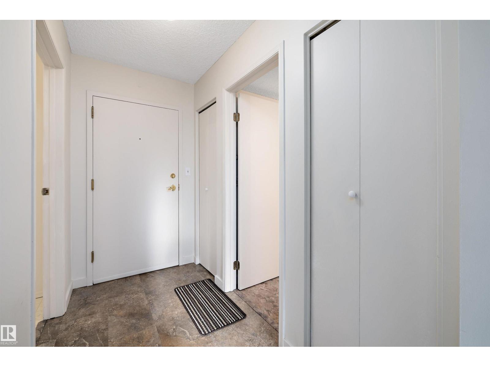 #218 18012 95 Av Nw, Edmonton, Alberta  T5T 5Z2 - Photo 2 - E4470201