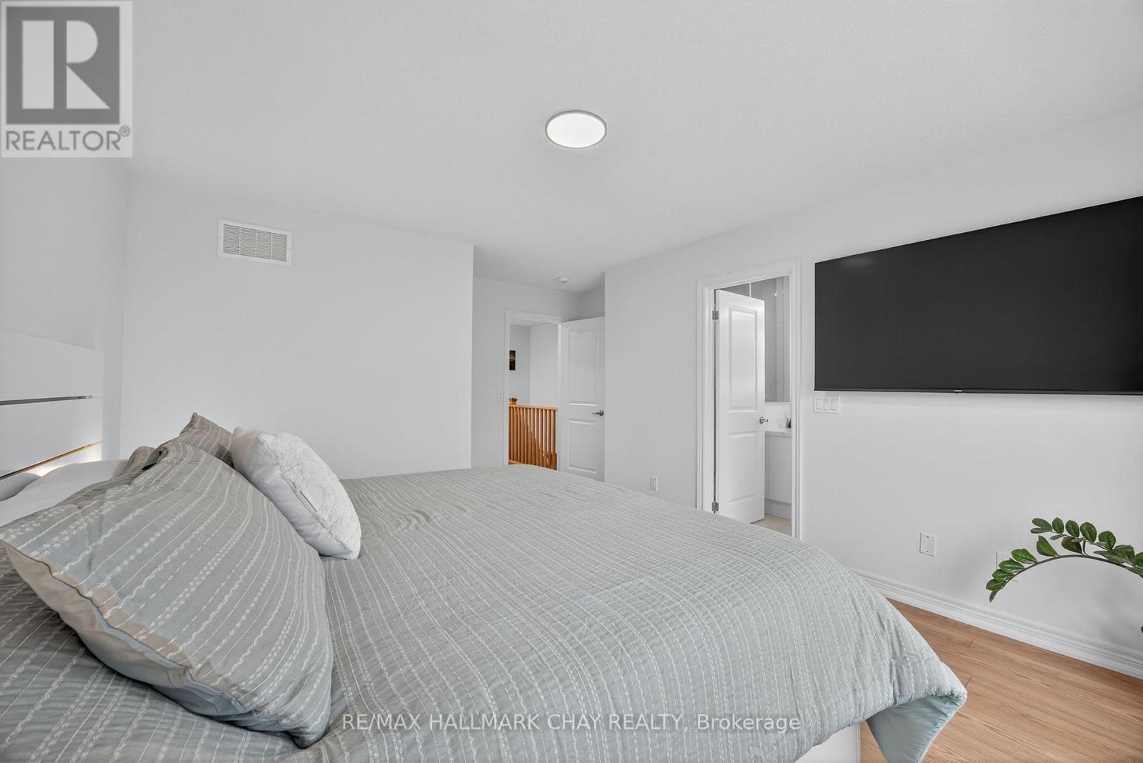 11810 Tenth Line, Whitchurch-Stouffville, Ontario  L4A 5G2 - Photo 15 - N12701362