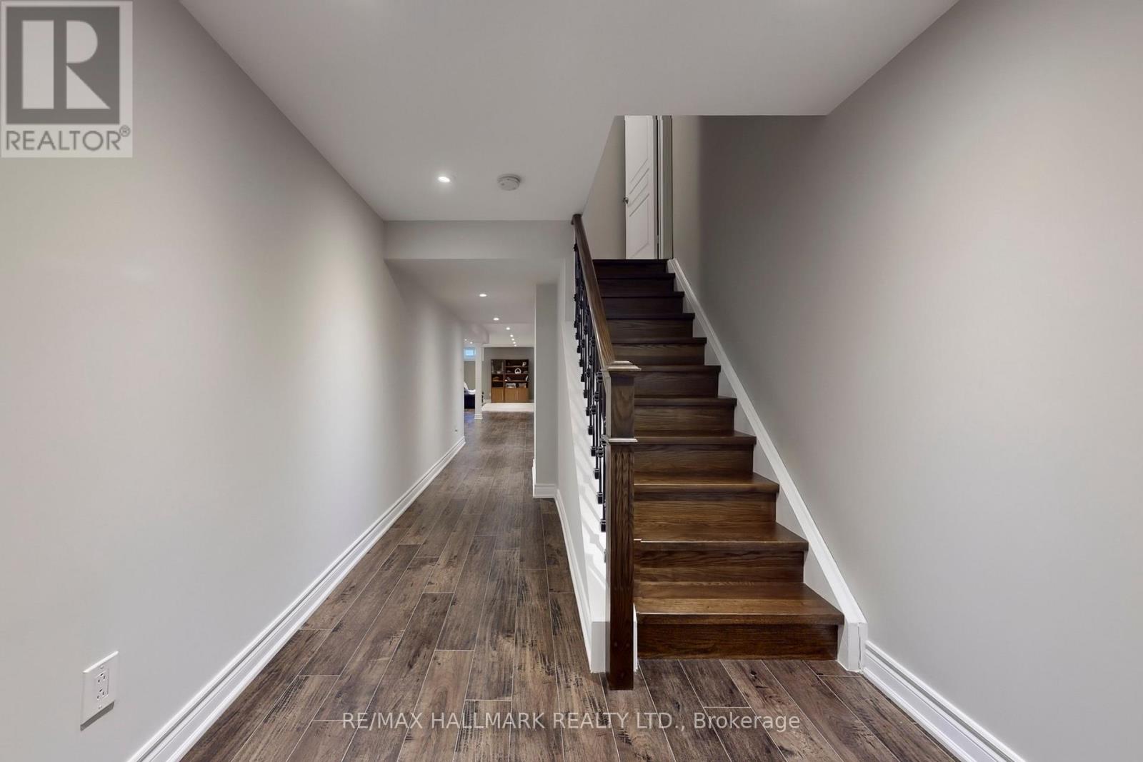 192 Tonner Crescent, Aurora, Ontario  L4G 0G8 - Photo 35 - N12701384