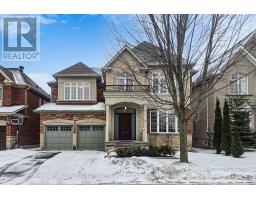 192 TONNER CRESCENT, Aurora, Ontario