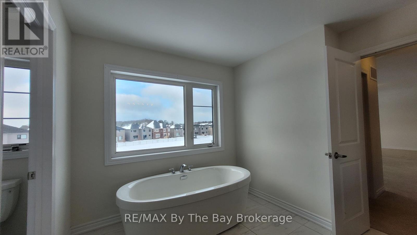 11 Del Ray Crescent, Wasaga Beach, Ontario  L9Z 0N7 - Photo 25 - S12701508