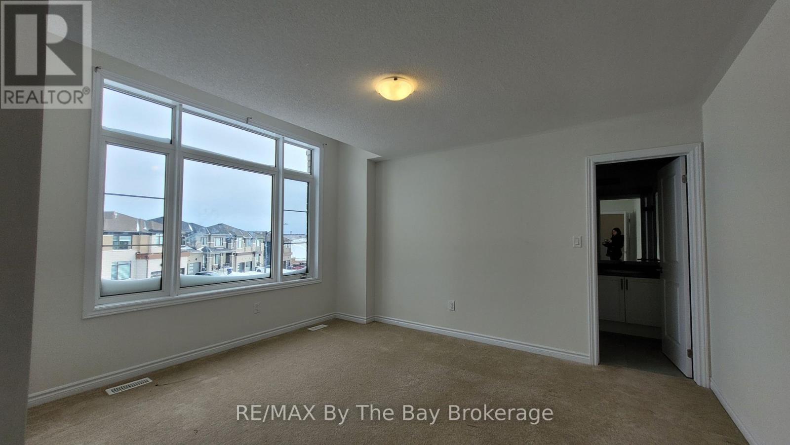 11 Del Ray Crescent, Wasaga Beach, Ontario  L9Z 0N7 - Photo 31 - S12701508