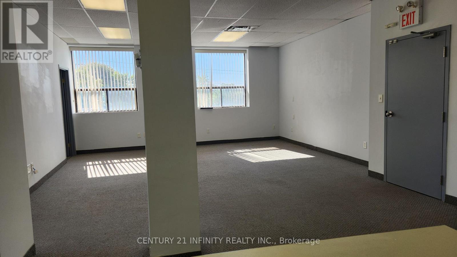 115 - 85 Curlew Drive, Toronto, Ontario  M3A 2P8 - Photo 2 - C12701498