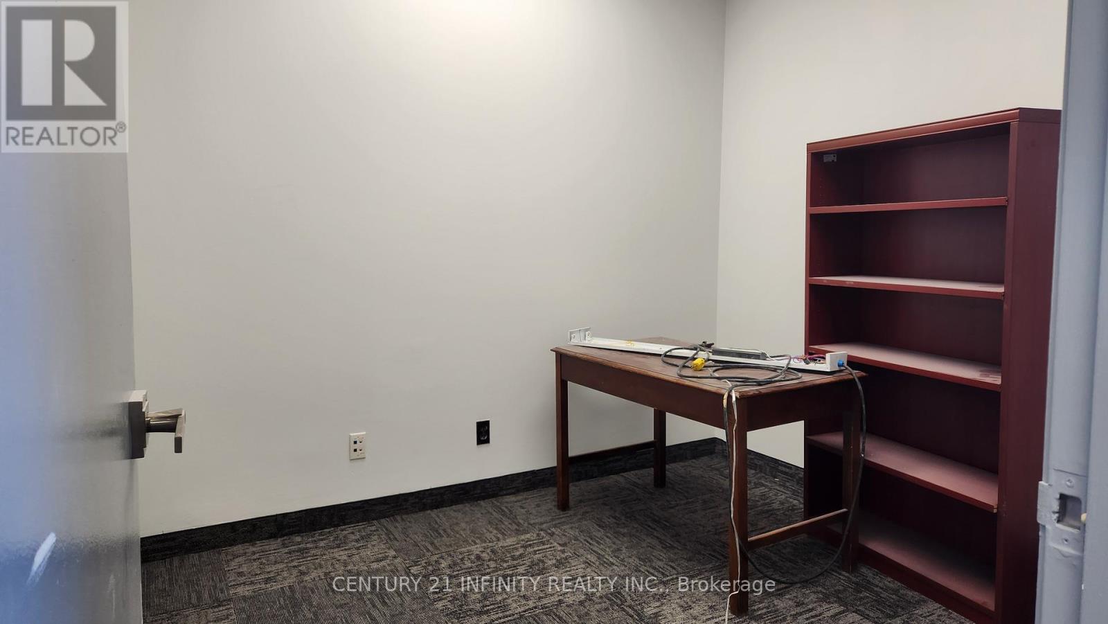 115 - 85 Curlew Drive, Toronto, Ontario  M3A 2P8 - Photo 5 - C12701498