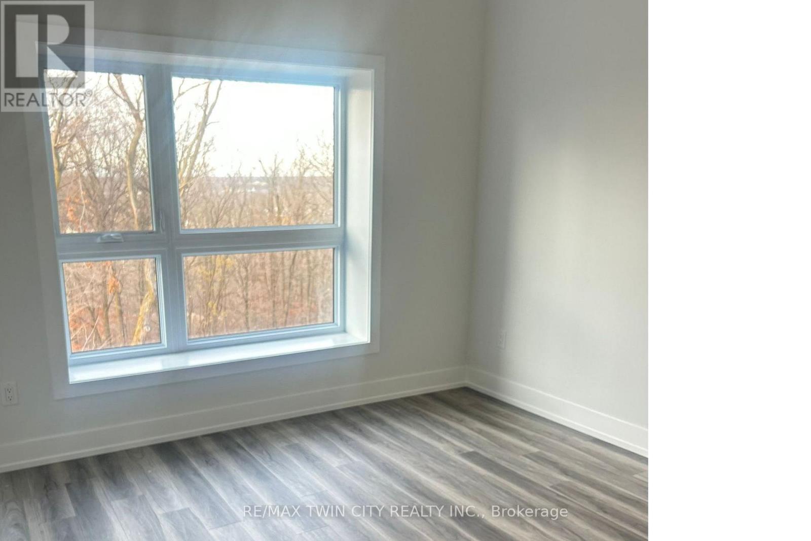 506 - 1100 Lackner Place, Kitchener, Ontario  N2A 0M1 - Photo 11 - X12701366