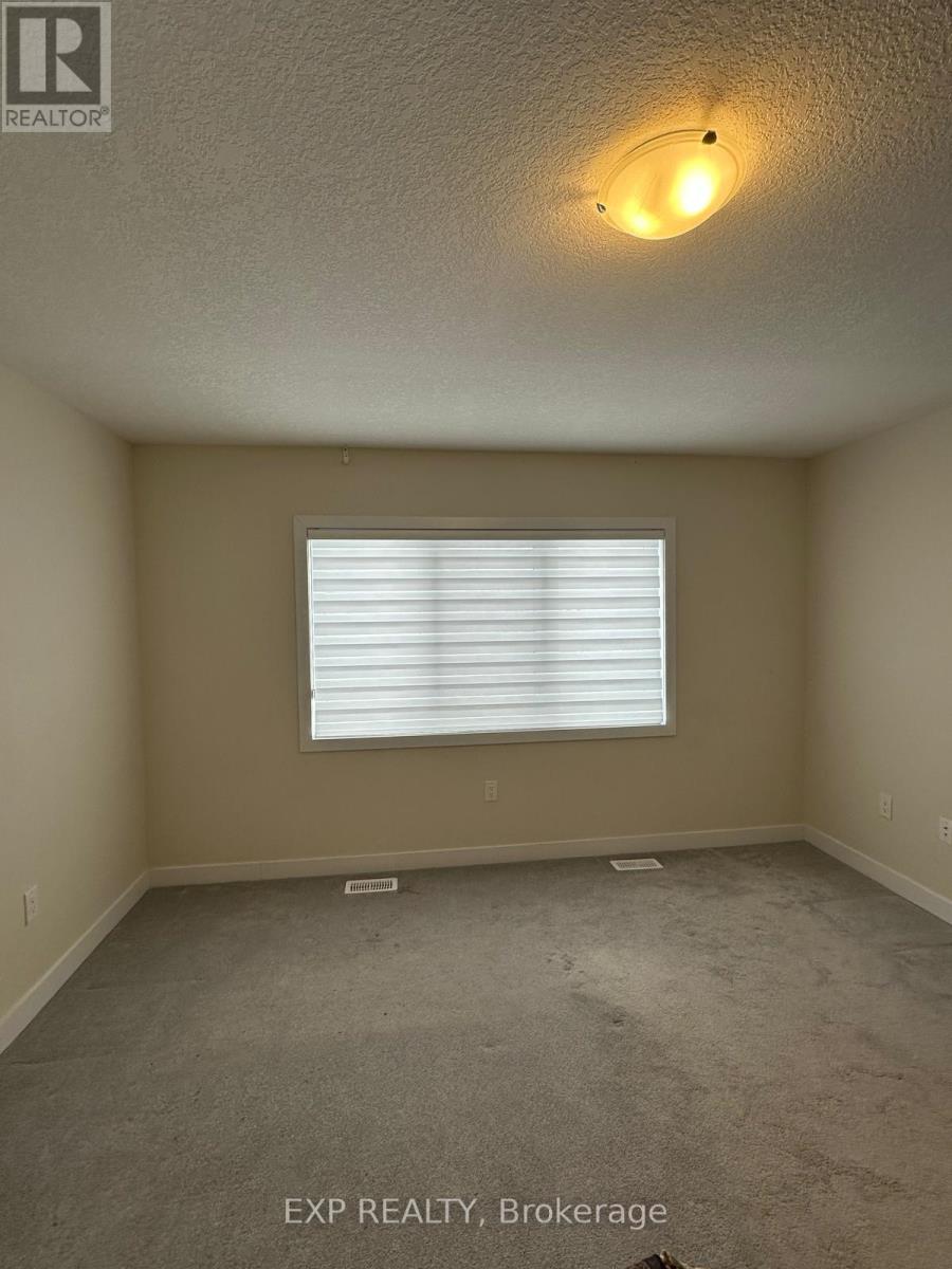 152 Keelson Street, Welland, Ontario  L3B 0M6 - Photo 38 - X12701406