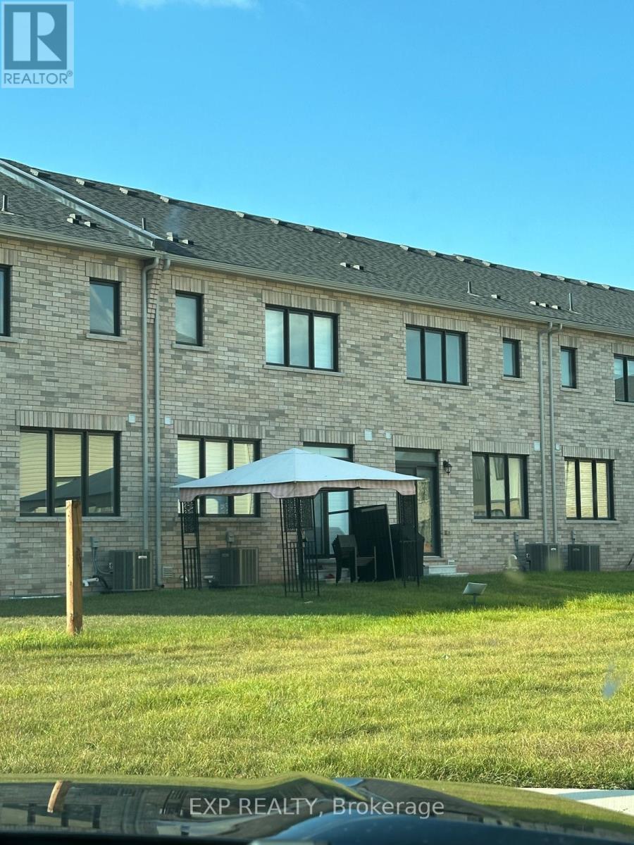 152 Keelson Street, Welland, Ontario  L3B 0M6 - Photo 47 - X12701406