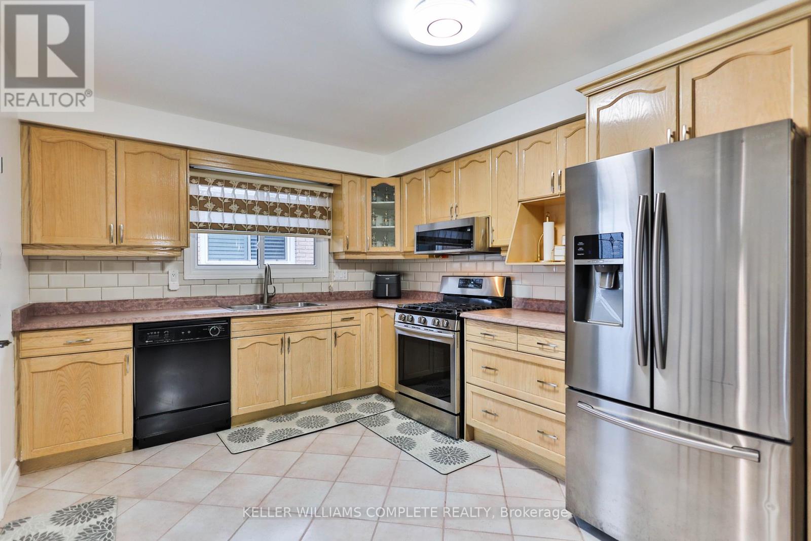 1267 Limeridge Road E, Hamilton, Ontario  L8W 1Y1 - Photo 10 - X12701410