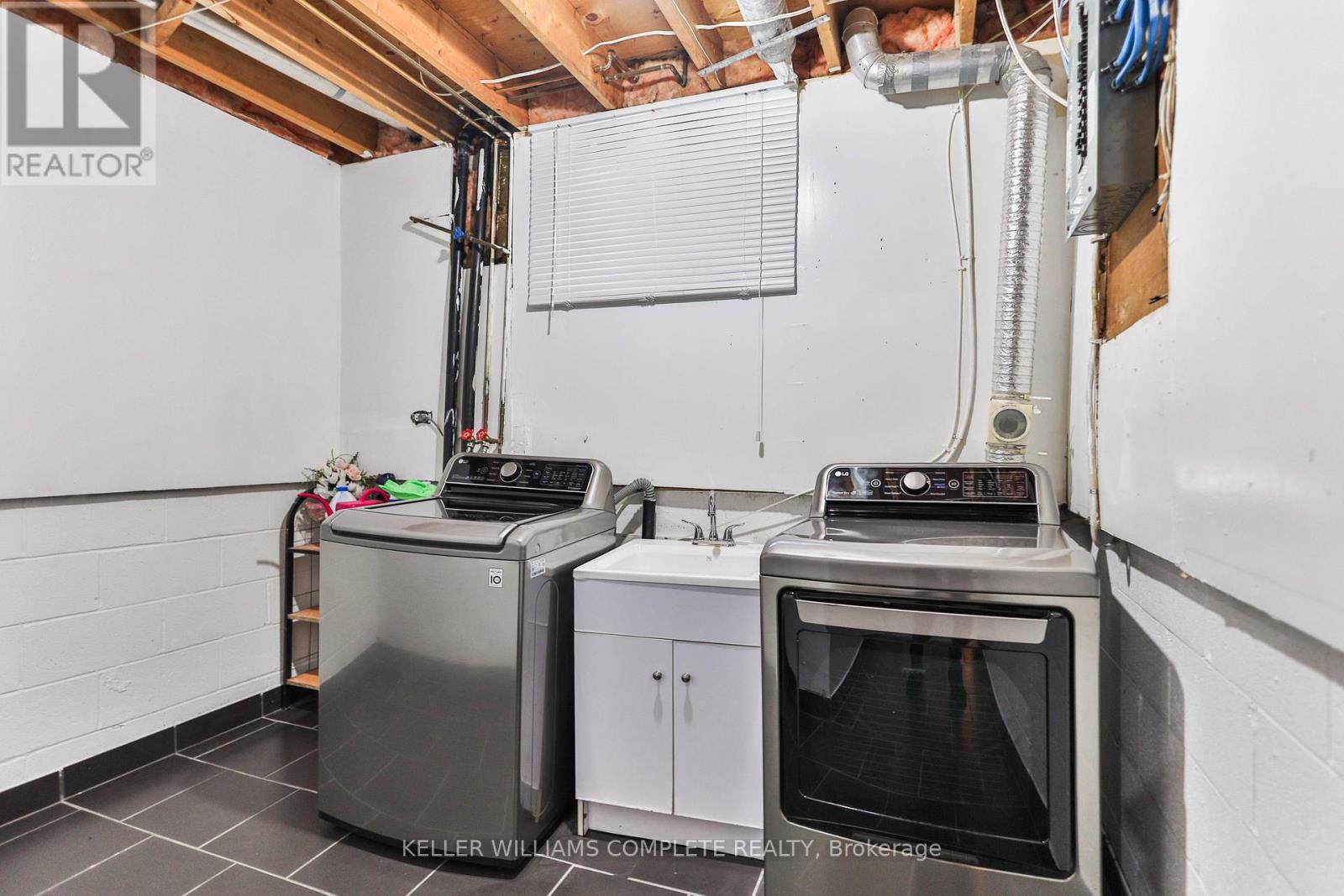 1267 Limeridge Road E, Hamilton, Ontario  L8W 1Y1 - Photo 35 - X12701410