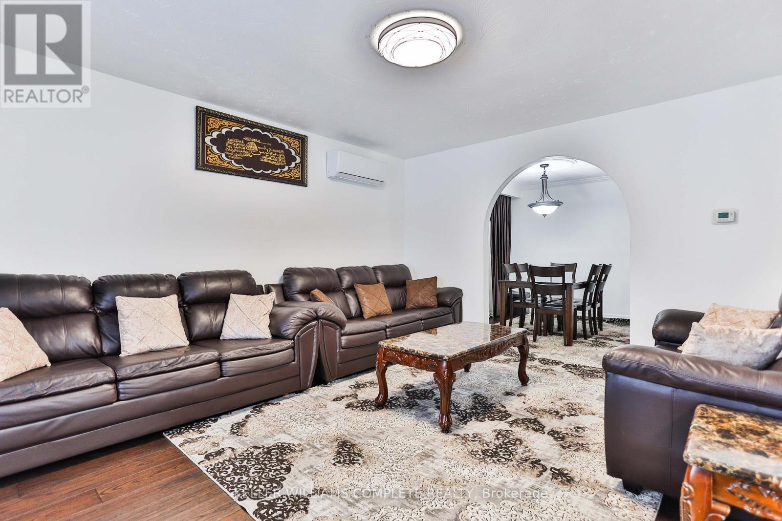 1267 Limeridge Road E, Hamilton, Ontario  L8W 1Y1 - Photo 7 - X12701410