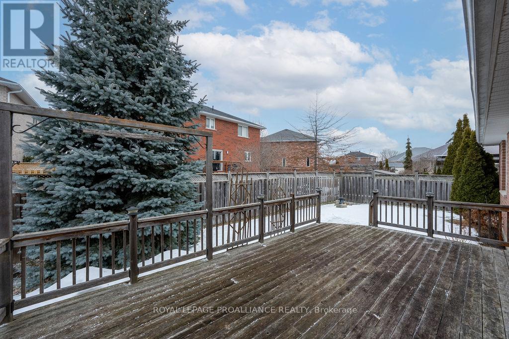 52 Simcoe Drive, Belleville, Ontario  K8N 4Z5 - Photo 28 - X12701434