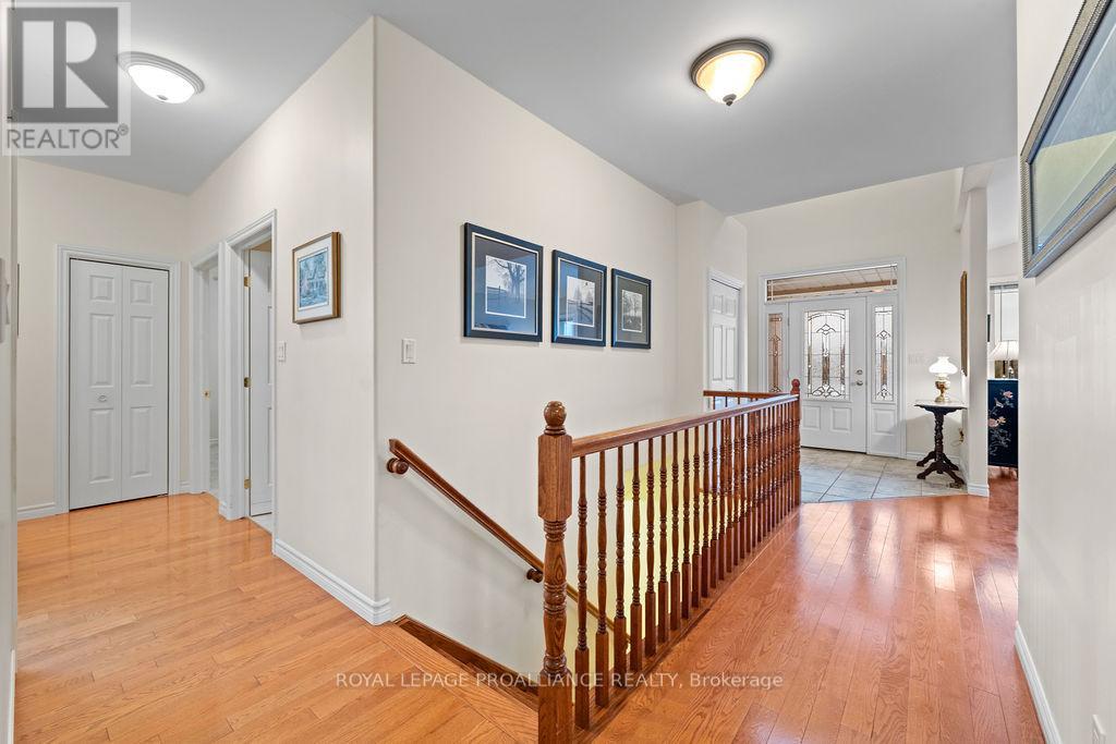 52 Simcoe Drive, Belleville, Ontario  K8N 4Z5 - Photo 30 - X12701434