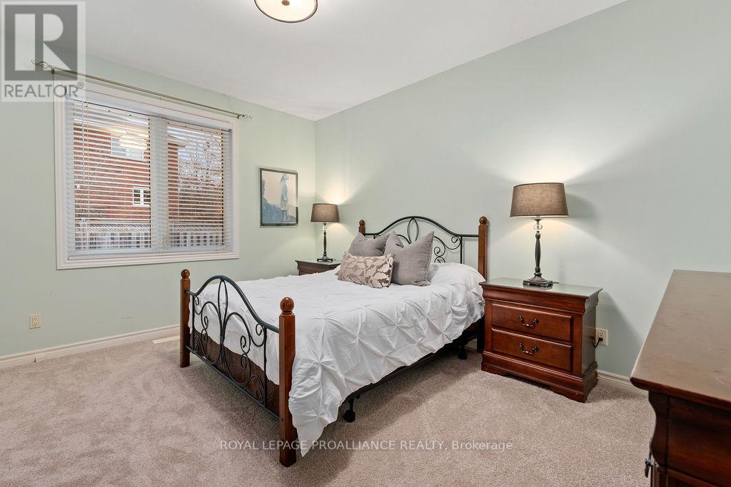 52 Simcoe Drive, Belleville, Ontario  K8N 4Z5 - Photo 32 - X12701434